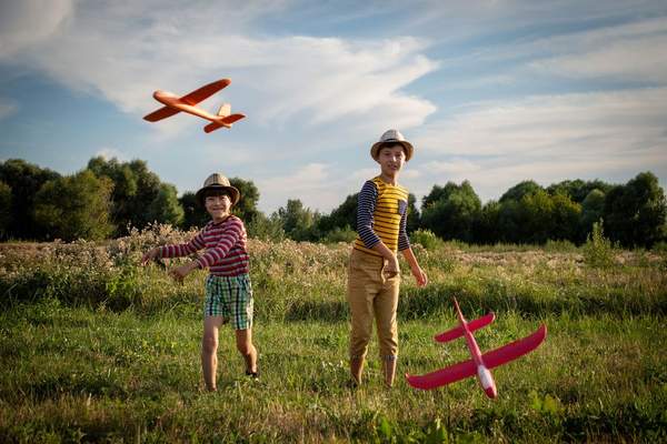 flying with kids